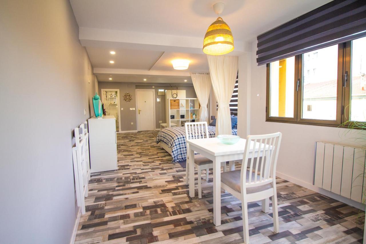 Loft En Gijon - Cimavilla Con Vistas Al Cerro المظهر الخارجي الصورة